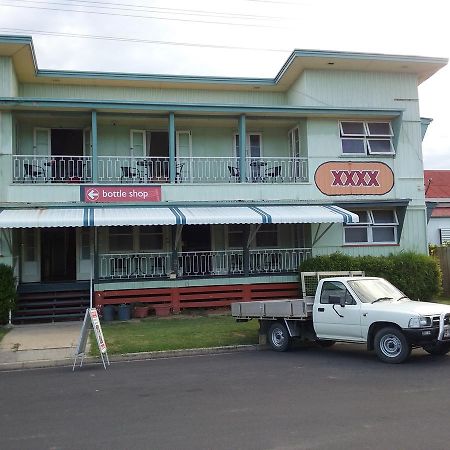 The Fitzroy Hotel Rockhampton Extérieur photo